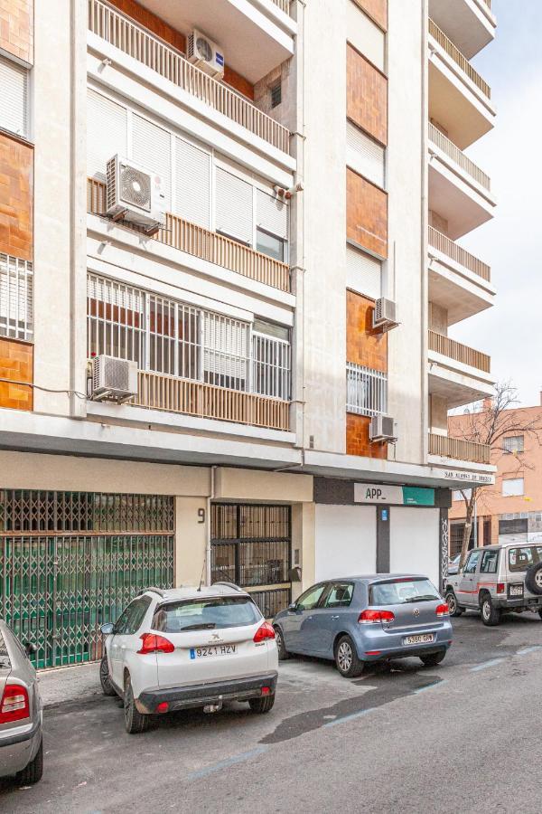 Puerta De Carmona Lejlighed Sevilla Eksteriør billede
